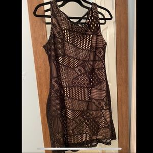 Black & nude bodycon crochet mini dress